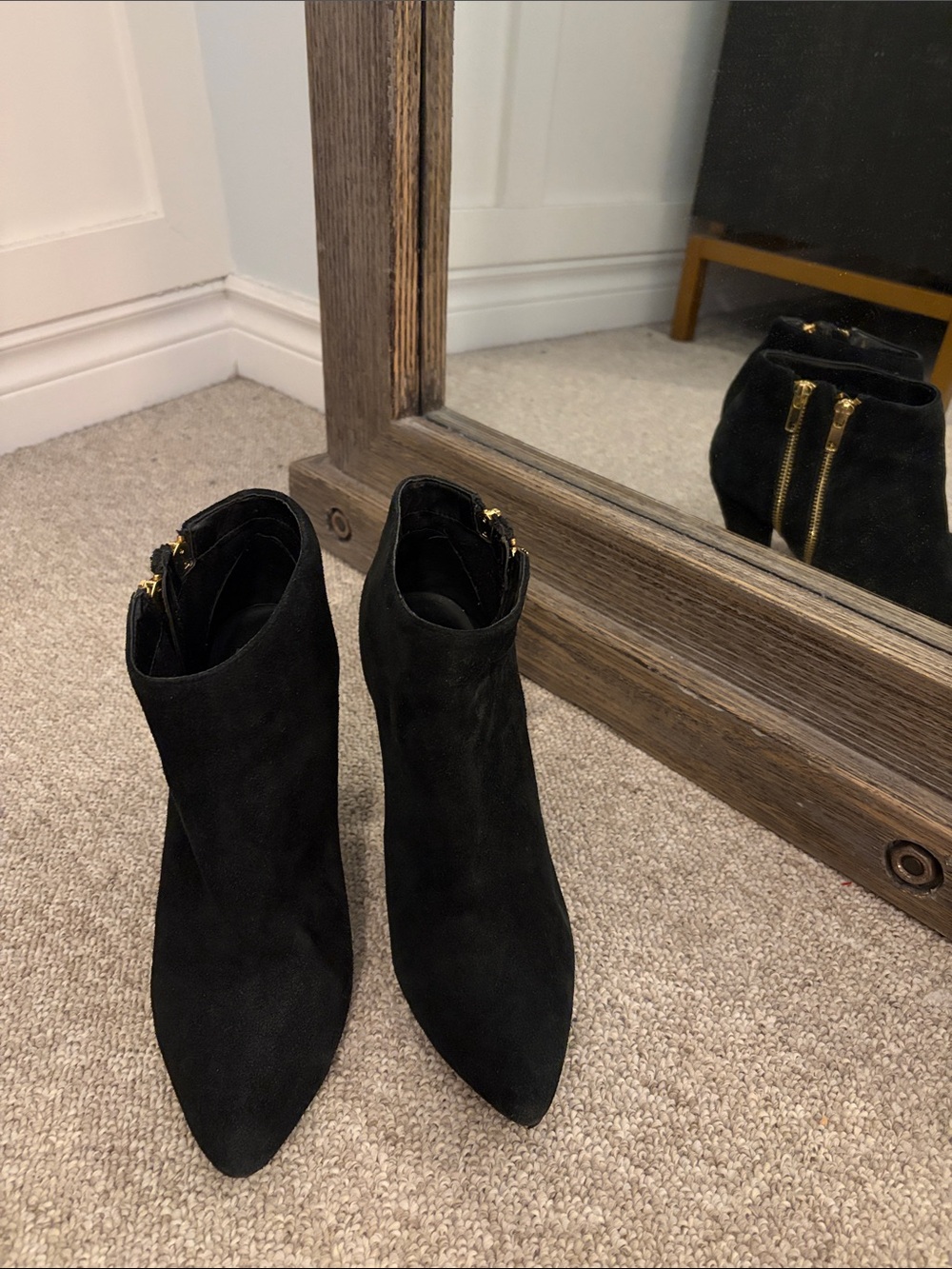 Women’s Black Suede Pointed-Toe Ankle Boots